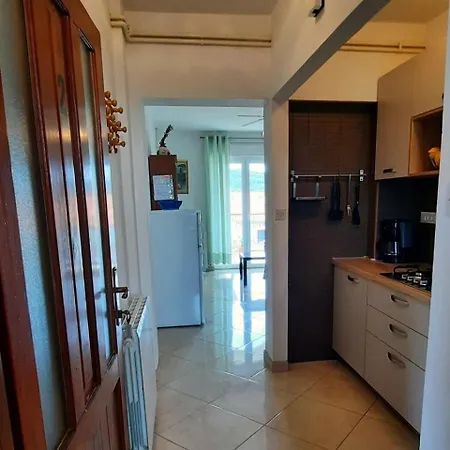 Nada Apartment Cres